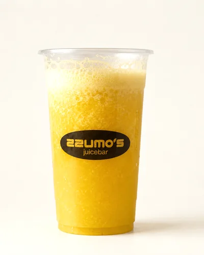 Vaso de jugo de piña
